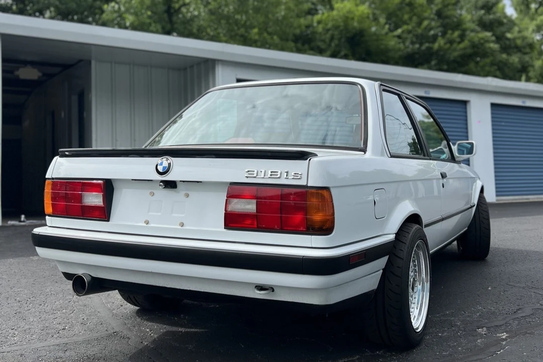 1991 BMW E30 3 Series - Image 17 of 31