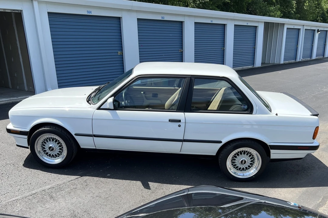1991 BMW E30 3 Series - Image 9 of 31