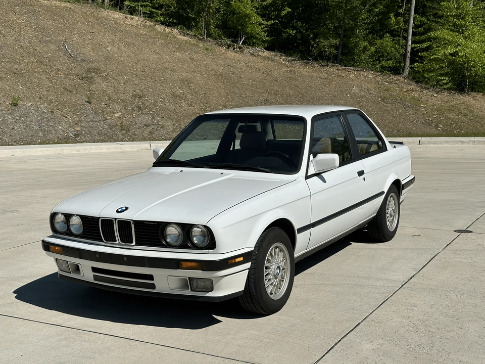 1991 BMW E30 3 Series - Image 4 of 31