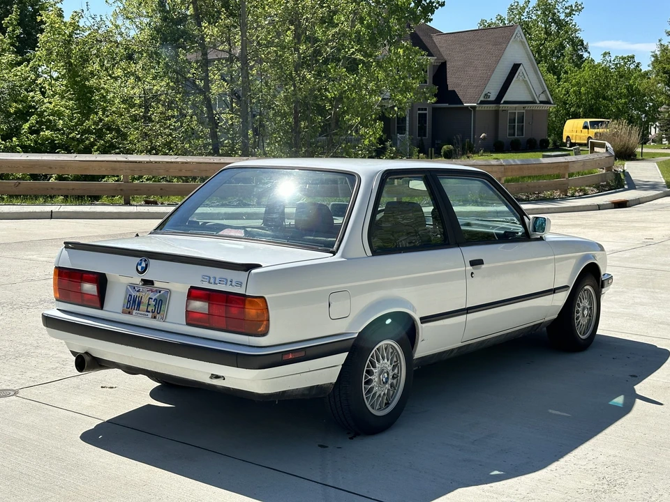 1991 BMW E30 3 Series - Image 10 of 31