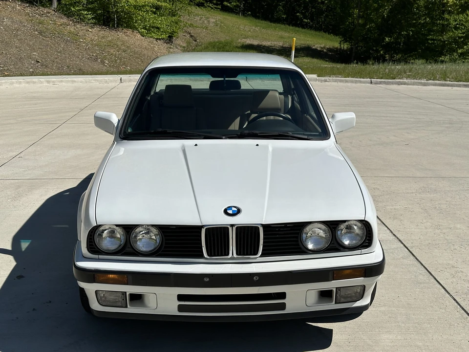 1991 BMW E30 3 Series - Image 2 of 31
