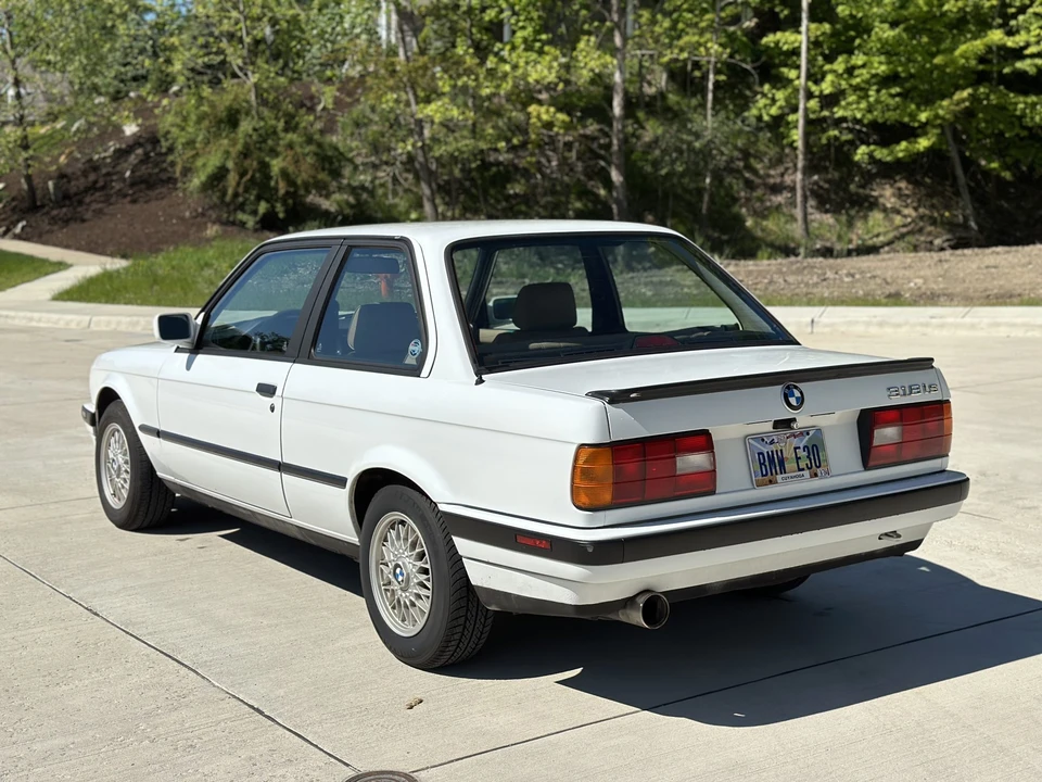 1991 BMW E30 3 Series - Image 7 of 31