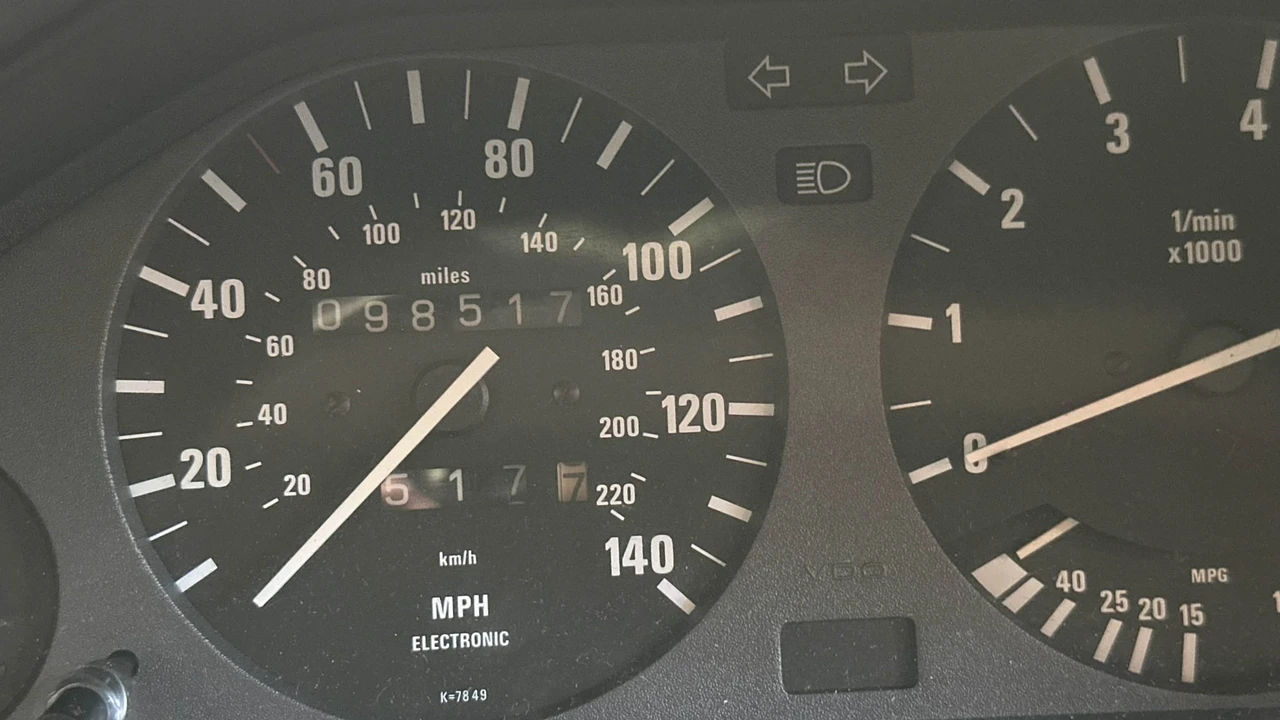 1991 BMW E30 3 Series - Image 27 of 31