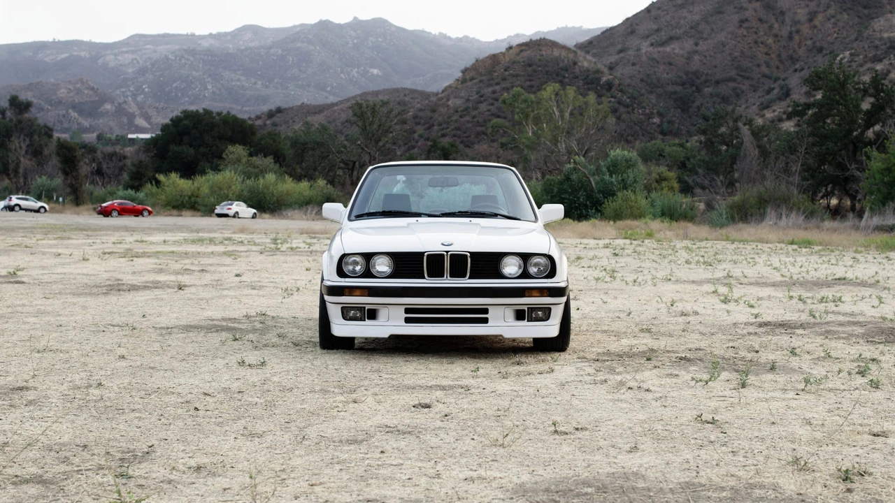 1991 BMW E30 3 Series - Image 12 of 31