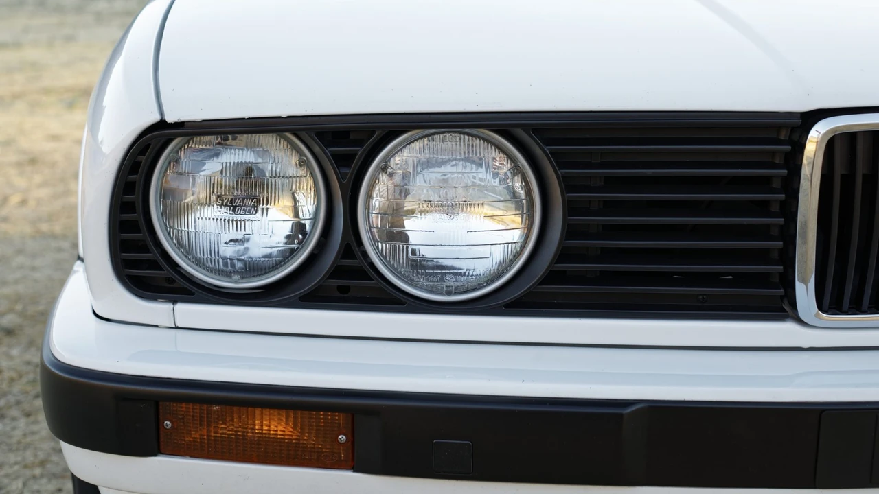 1991 BMW E30 3 Series - Image 22 of 31