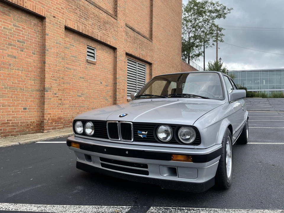 1991 BMW E30 3 Series - Image 9 of 31