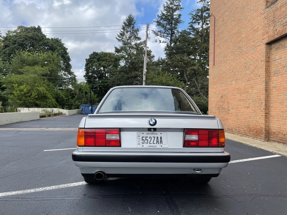 1991 BMW E30 3 Series - Image 14 of 31