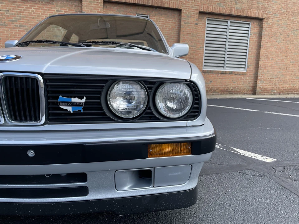 1991 BMW E30 3 Series - Image 8 of 31