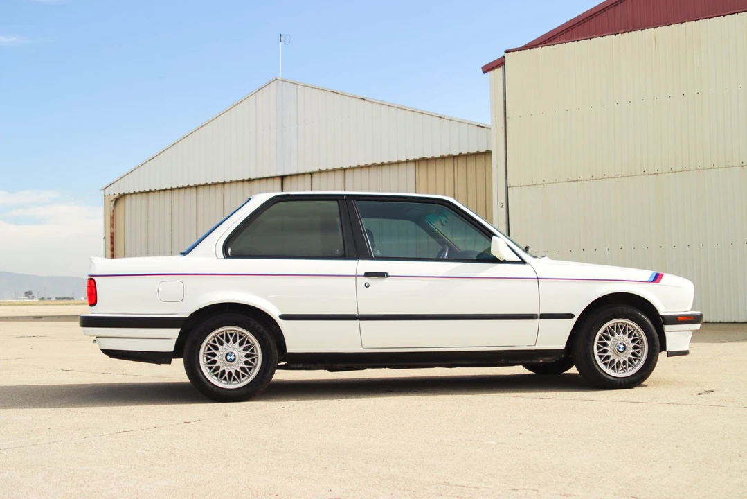 1991 BMW E30 3 Series - Image 17 of 31
