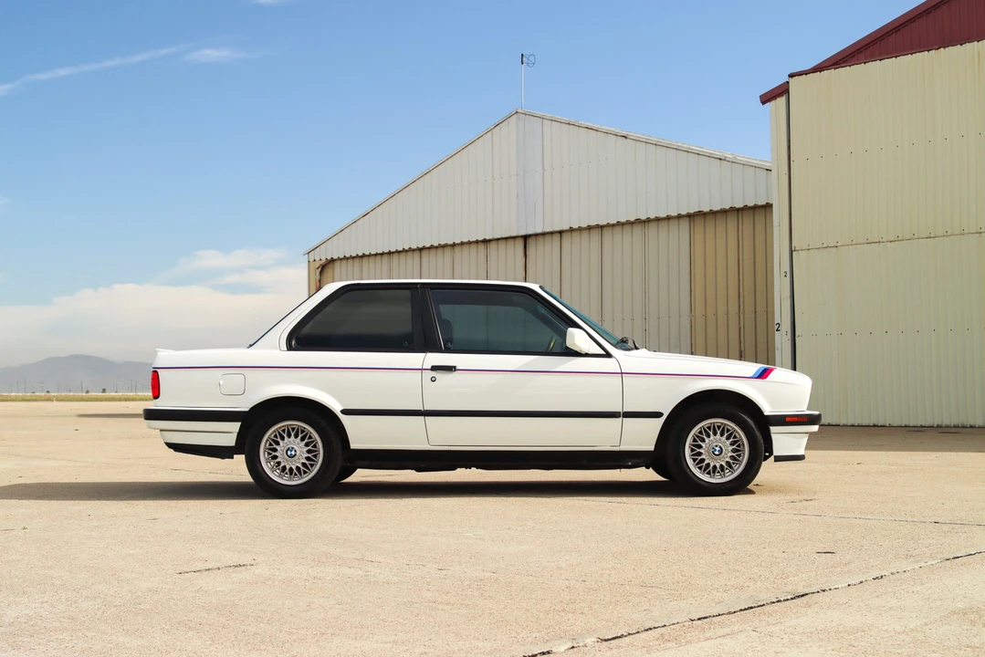 1991 BMW E30 3 Series - Image 16 of 31