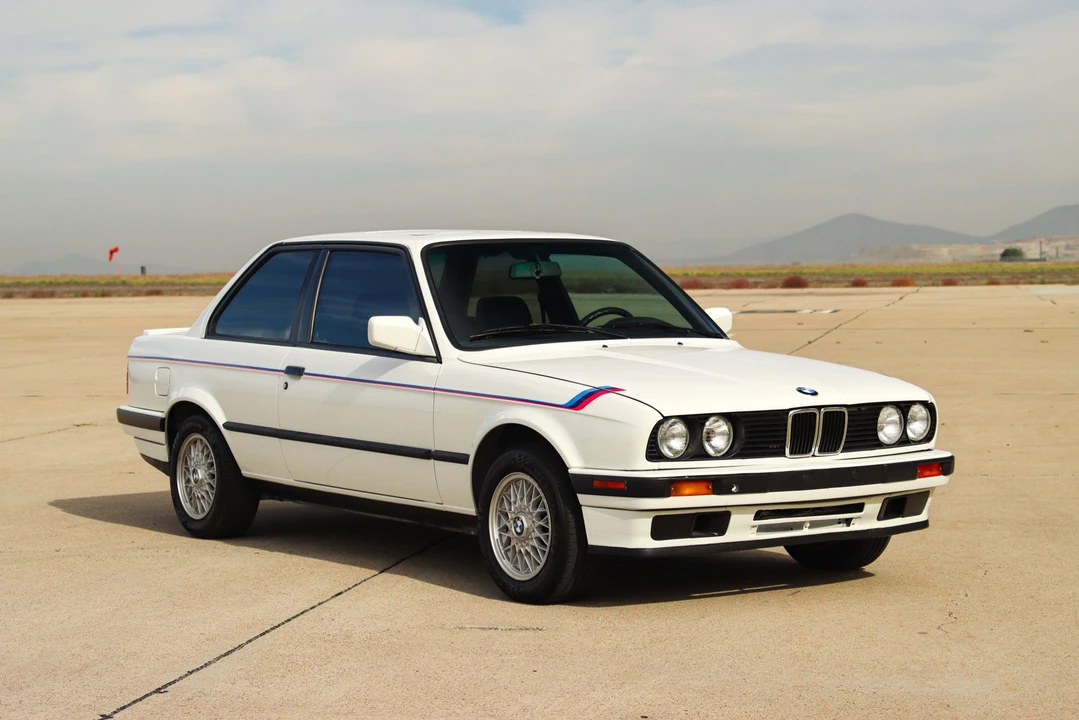 1991 BMW E30 3 Series - Image 9 of 31