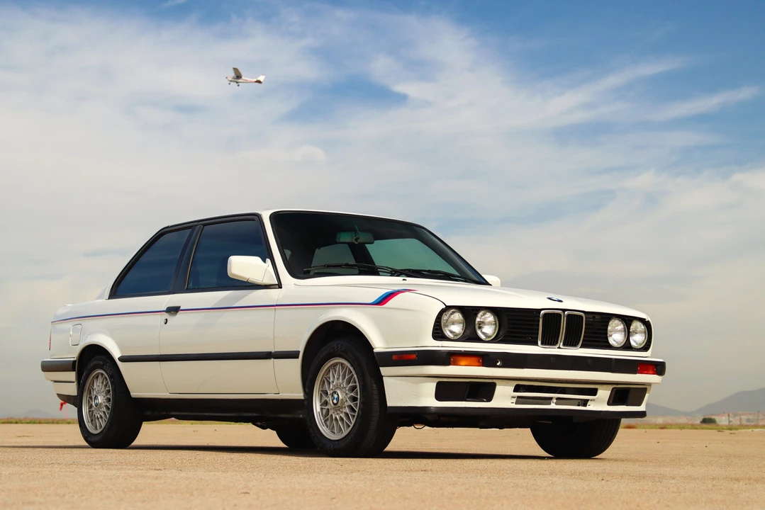 1991 BMW E30 3 Series - Image 11 of 31