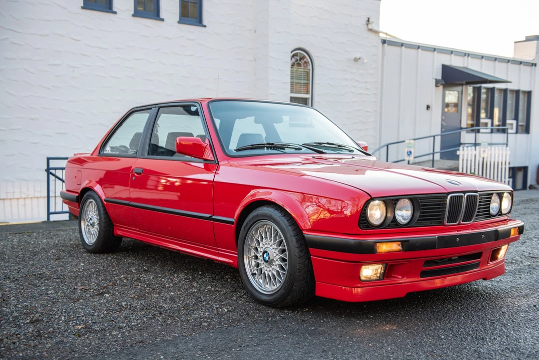 1991 BMW E30 3 Series - Image 4 of 31