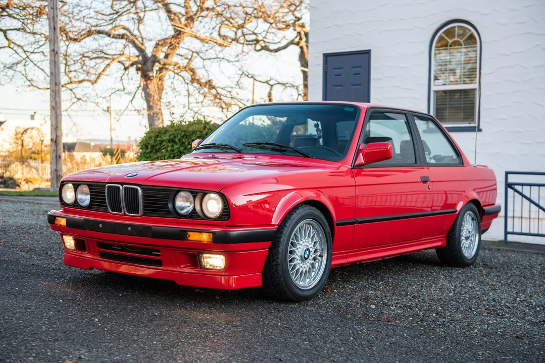 1991 BMW E30 3 Series - Image 2 of 31