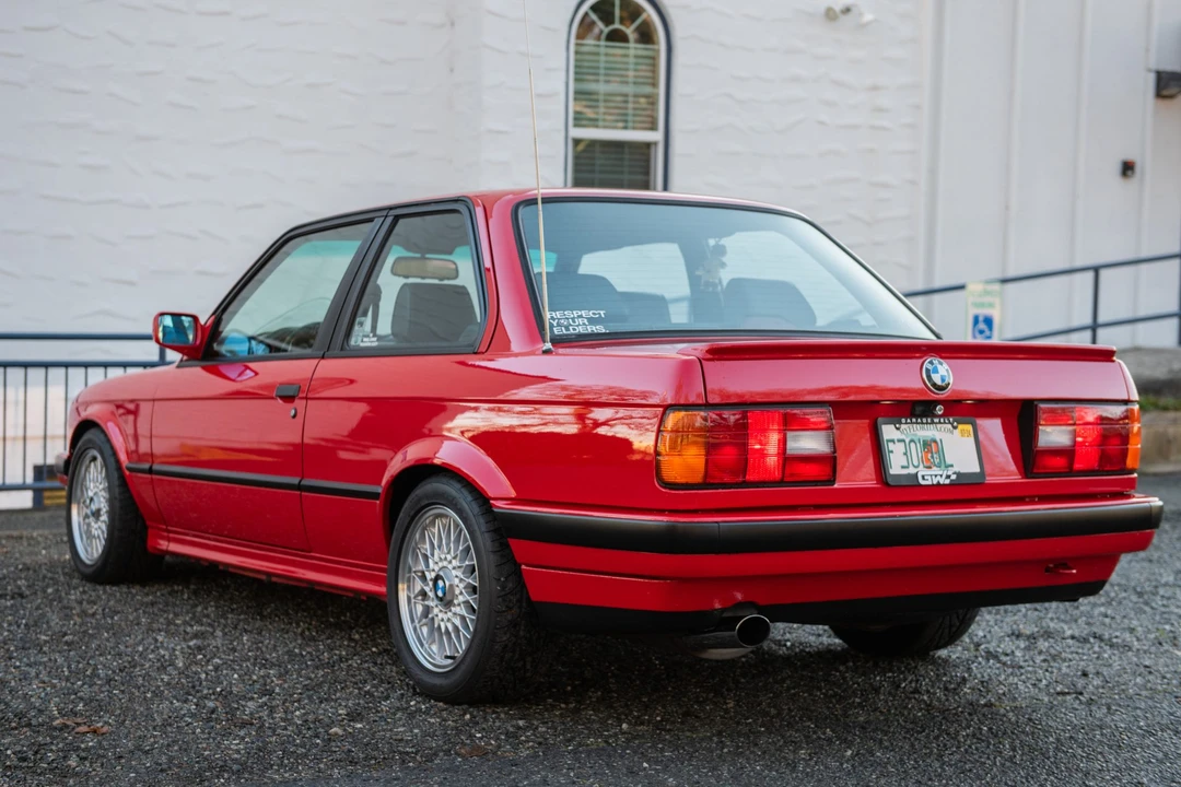 1991 BMW E30 3 Series - Image 8 of 31