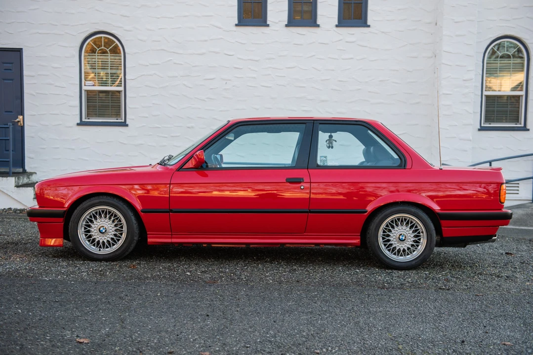1991 BMW E30 3 Series - Image 9 of 31