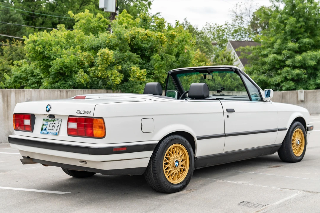1991 BMW E30 3 Series - Image 8 of 31
