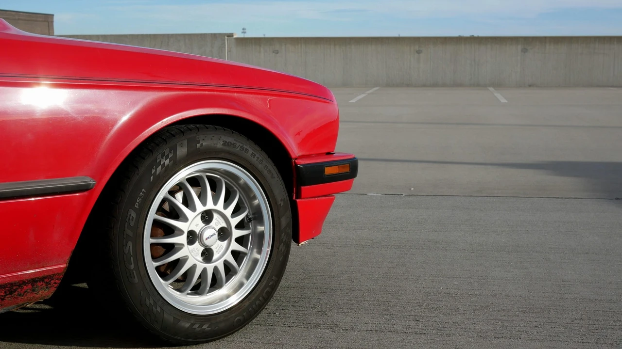 1991 BMW E30 3 Series - Image 18 of 31