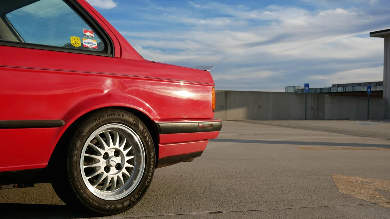 1991 BMW E30 3 Series - Image 20 of 31