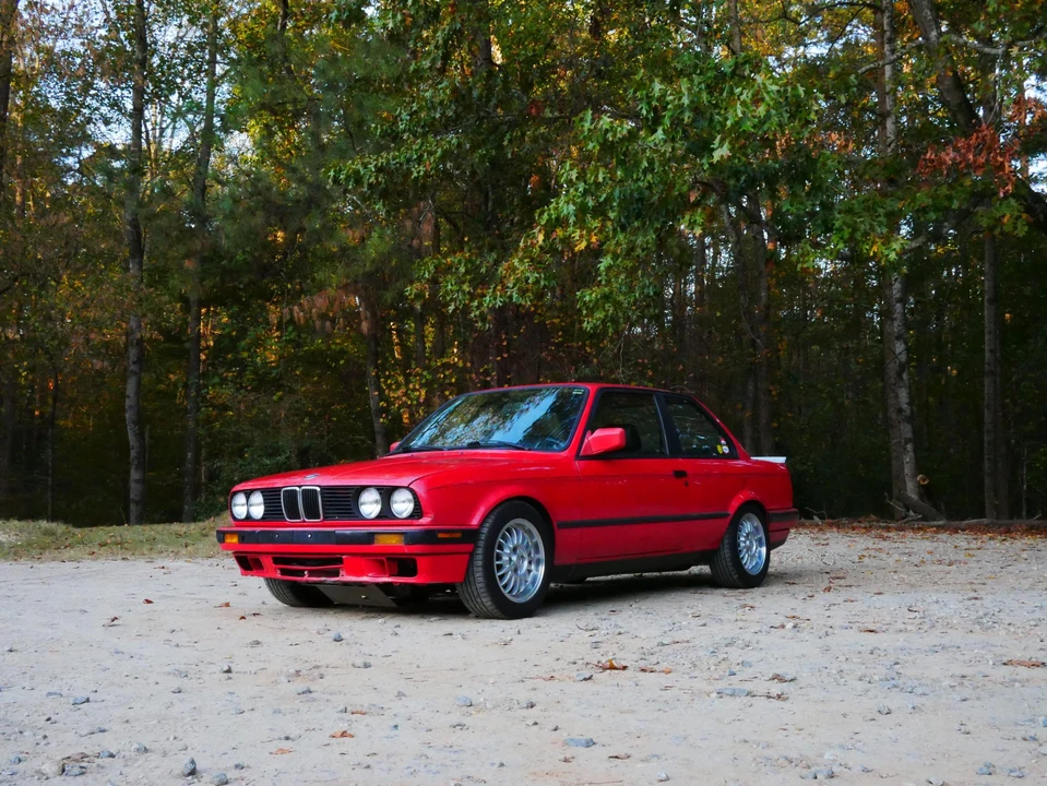 1991 BMW E30 3 Series - Image 9 of 31