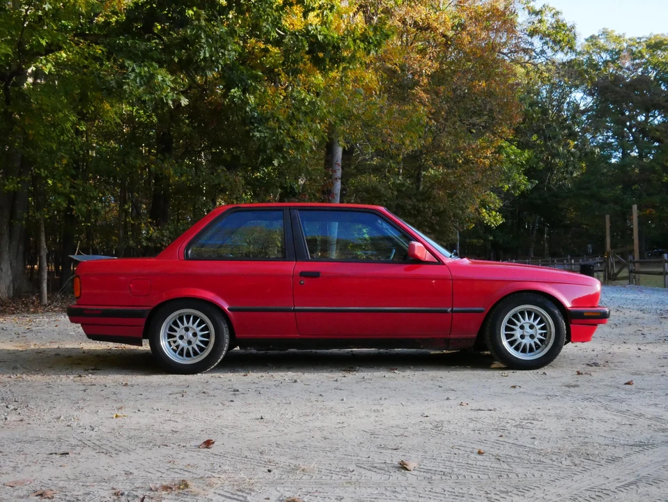 1991 BMW E30 3 Series - Image 12 of 31