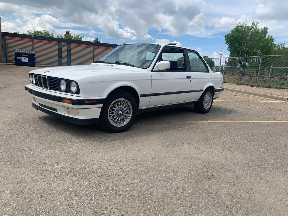 1991 BMW E30 3 Series - Image 7 of 31
