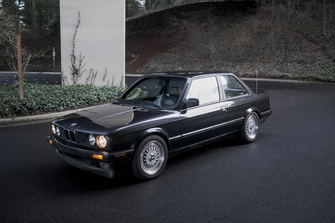 1991 BMW E30 3 Series - Image 25 of 31