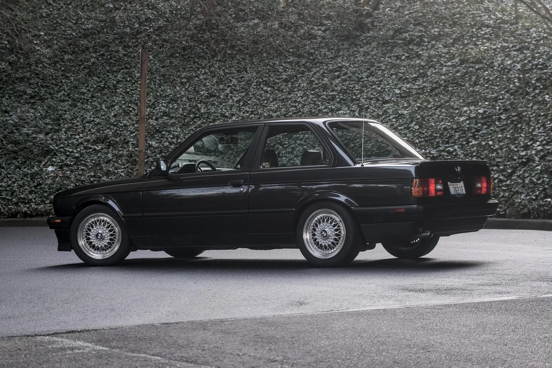 1991 BMW E30 3 Series - Image 10 of 31