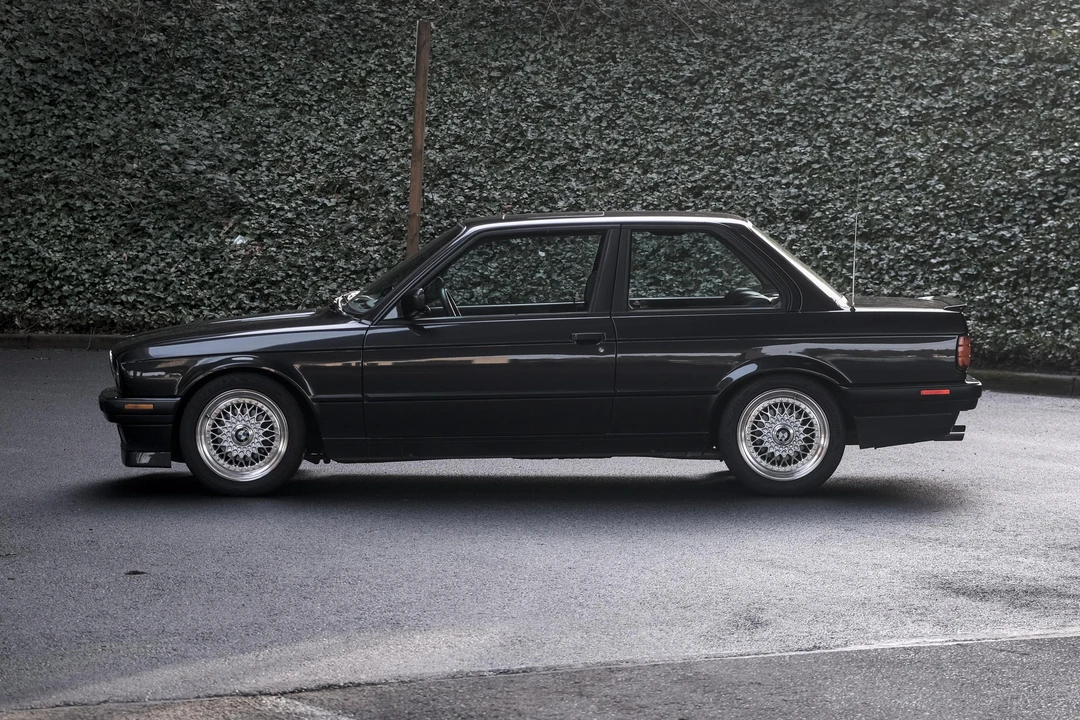 1991 BMW E30 3 Series - Image 9 of 31