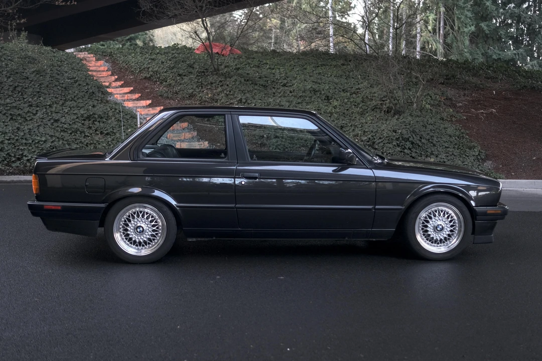 1991 BMW E30 3 Series - Image 16 of 31