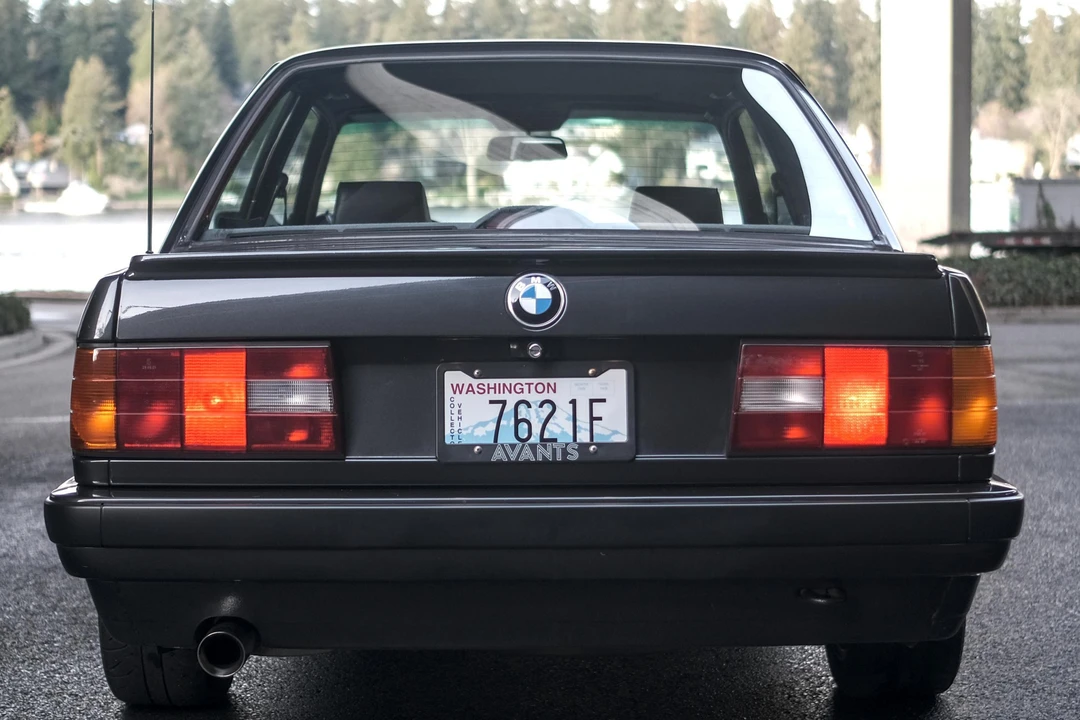 1991 BMW E30 3 Series - Image 5 of 31