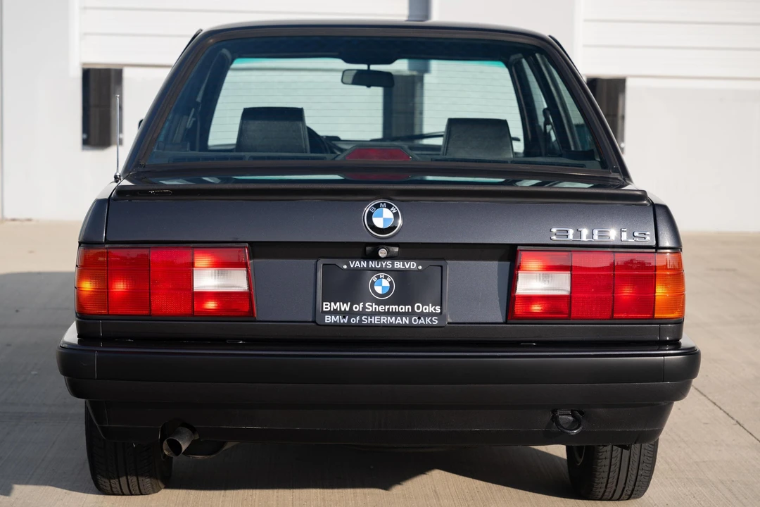 1991 BMW E30 3 Series - Image 5 of 31
