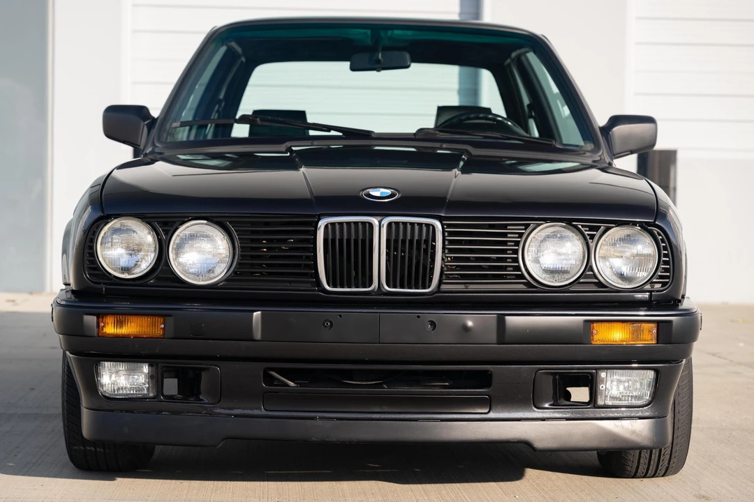 1991 BMW E30 3 Series - Image 2 of 31