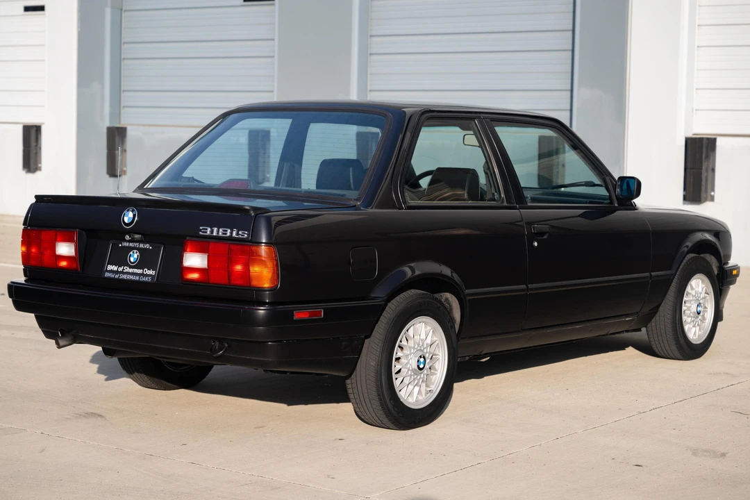 1991 BMW E30 3 Series - Image 4 of 31
