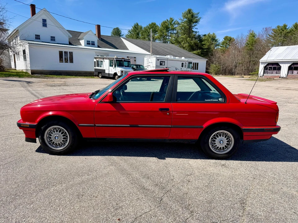 1991 BMW E30 3 Series - Image 8 of 31