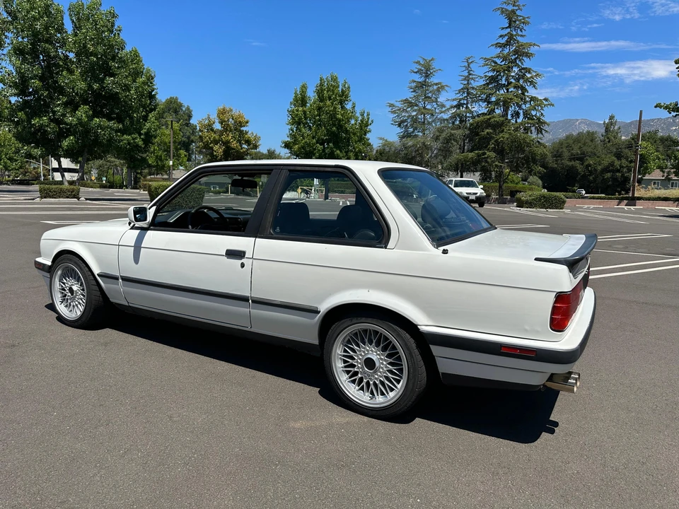 1991 BMW E30 3 Series - Image 17 of 31