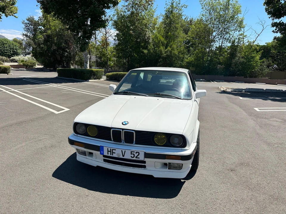 1991 BMW E30 3 Series - Image 8 of 31