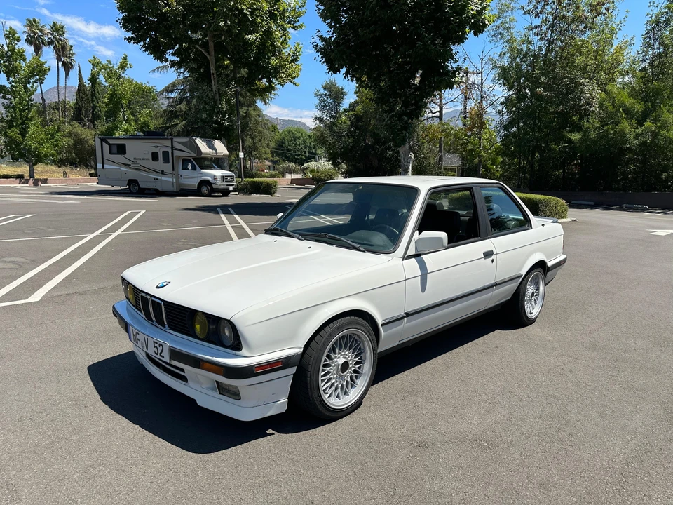 1991 BMW E30 3 Series - Image 11 of 31