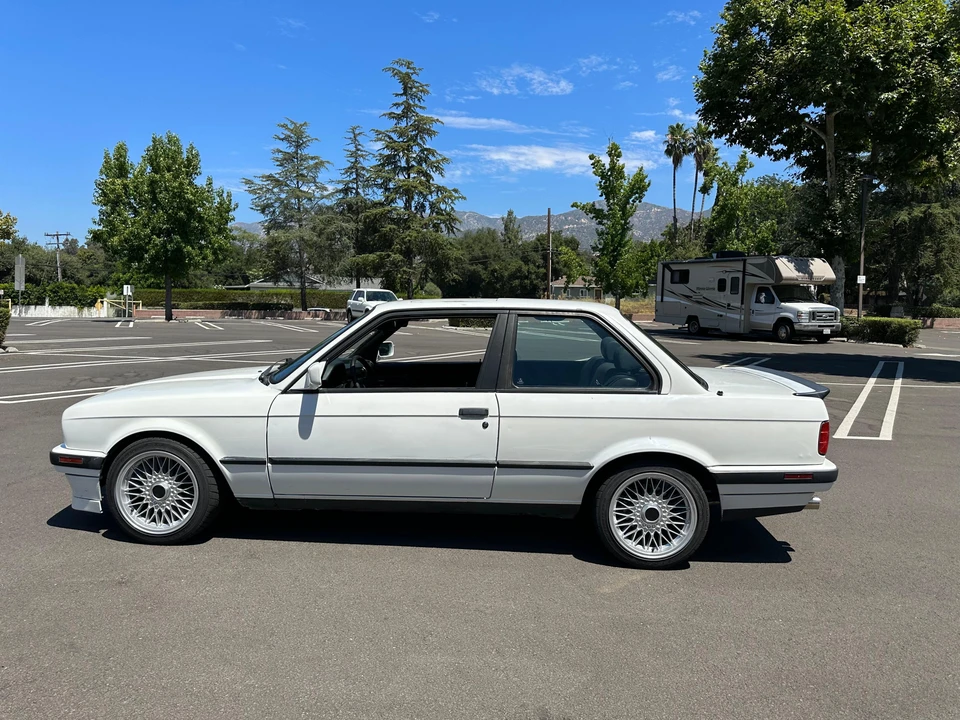 1991 BMW E30 3 Series - Image 12 of 31