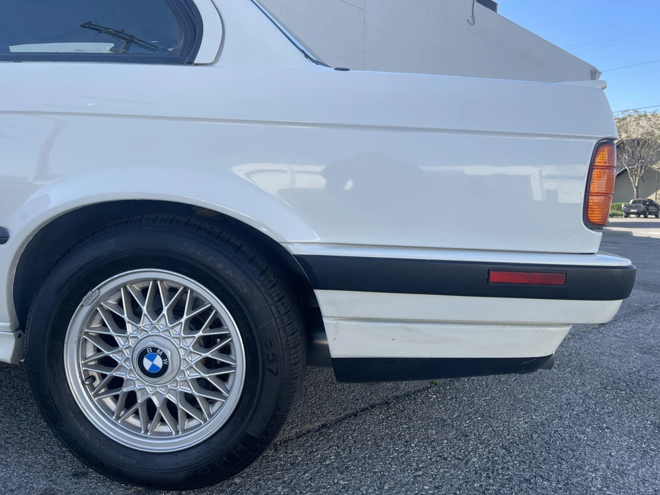 1991 BMW E30 3 Series - Image 25 of 31