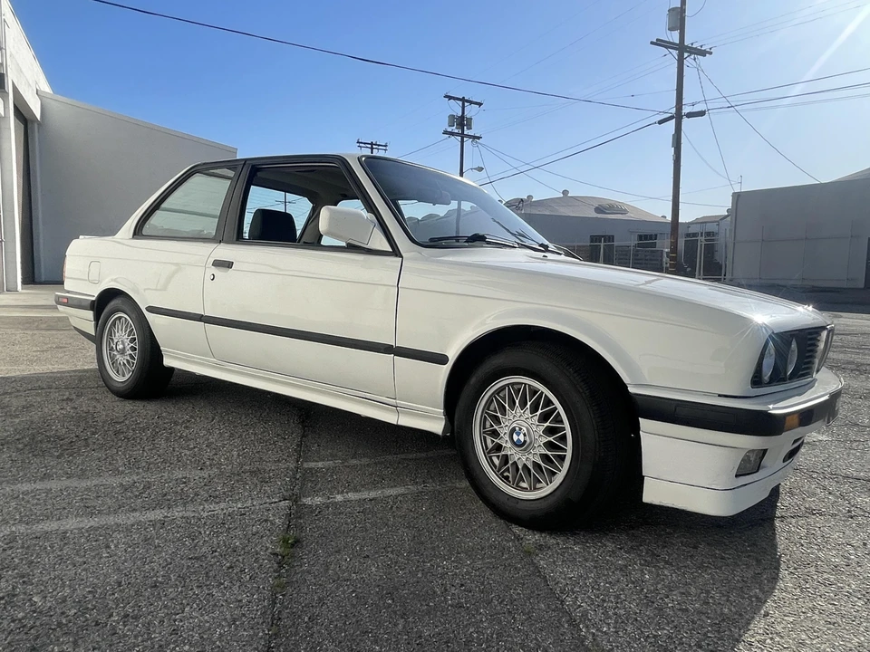 1991 BMW E30 3 Series - Image 15 of 31