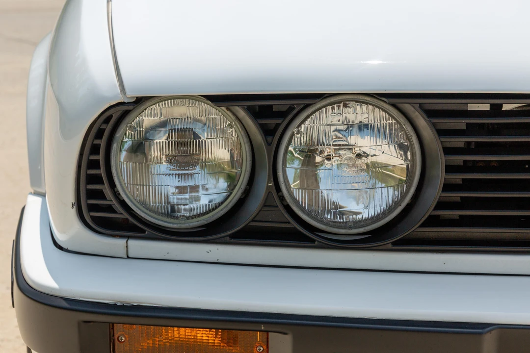 1991 BMW E30 3 Series - Image 9 of 31