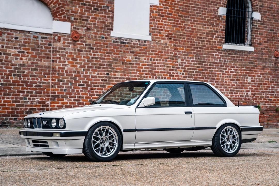 1991 BMW E30 3 Series - Image 11 of 31