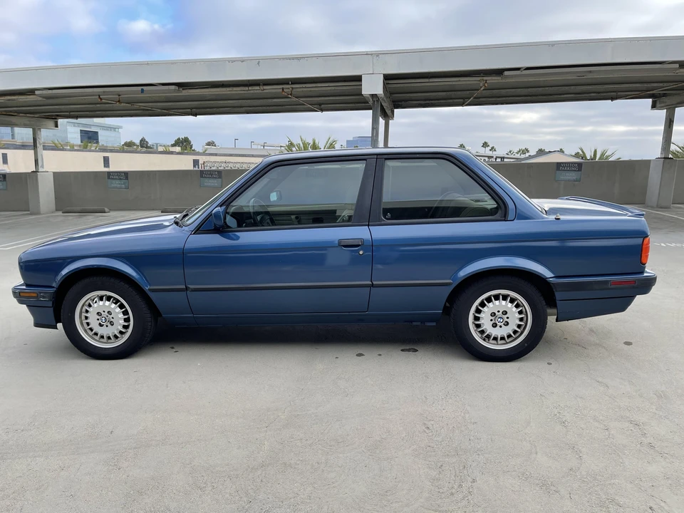 1991 BMW E30 3 Series - Image 13 of 31