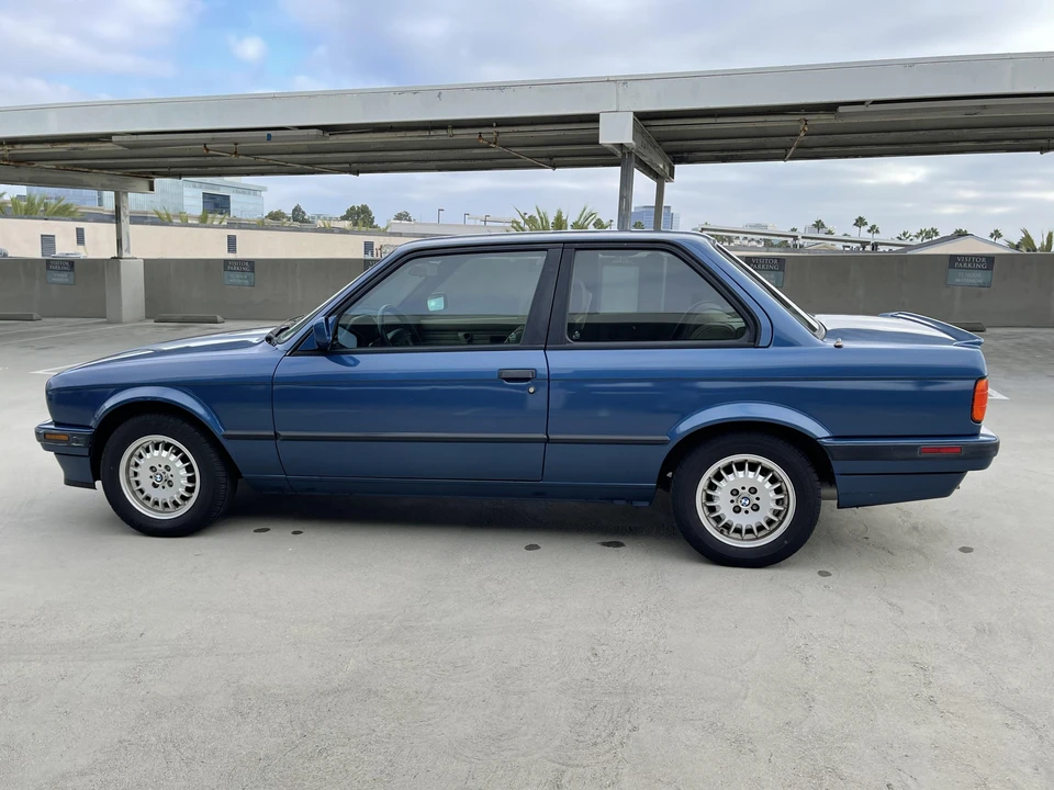 1991 BMW E30 3 Series - Image 14 of 31