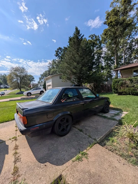 1991 BMW E30 3 Series - Image 2 of 13