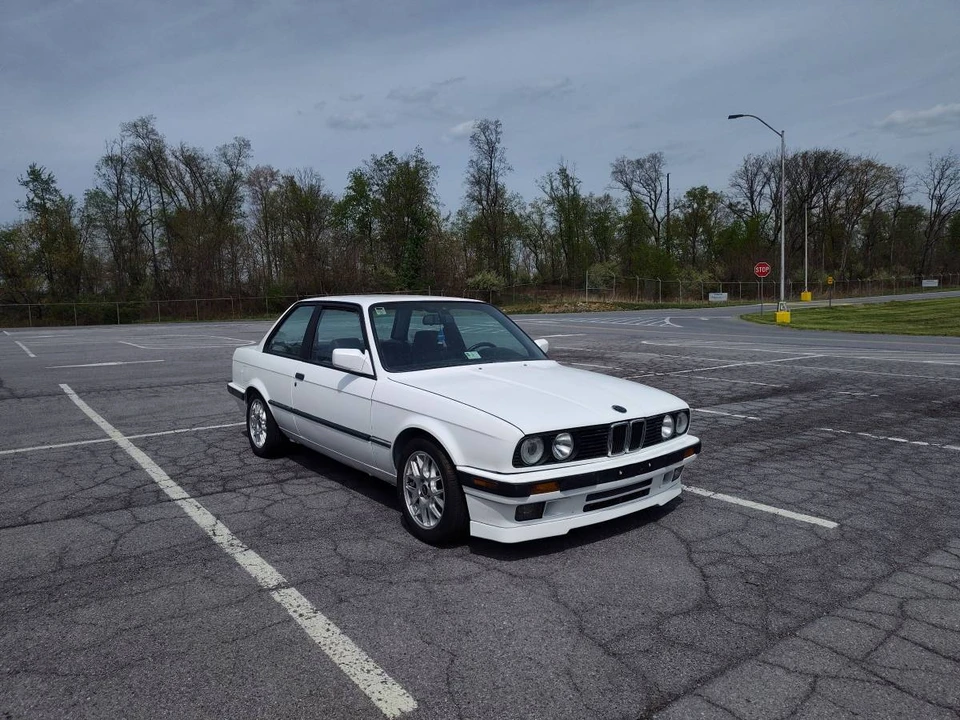 1991 BMW E30 3 Series - Image 2 of 7