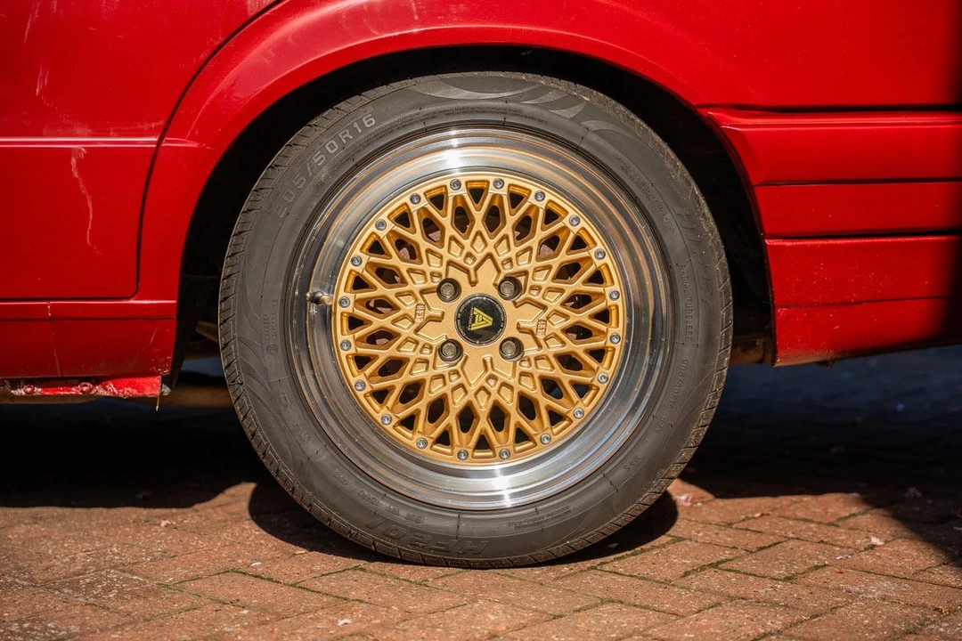 1991 BMW E30 3 Series - Image 19 of 31