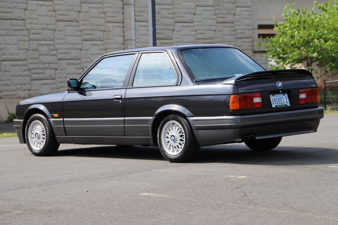 1991 BMW E30 3 Series - Image 4 of 31