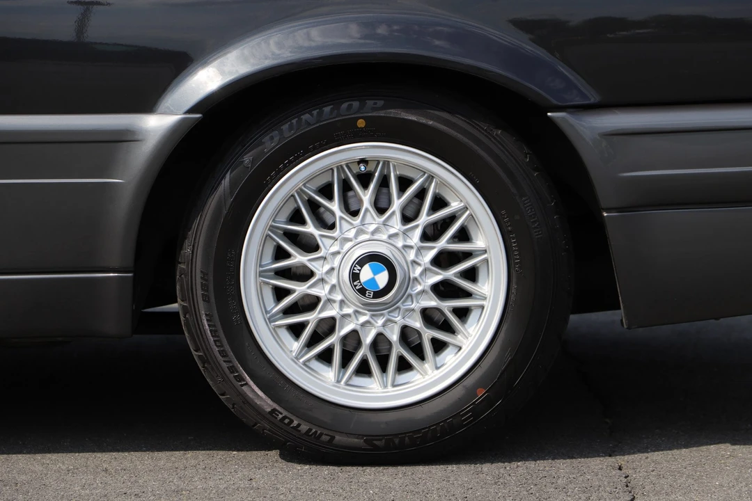 1991 BMW E30 3 Series - Image 22 of 31